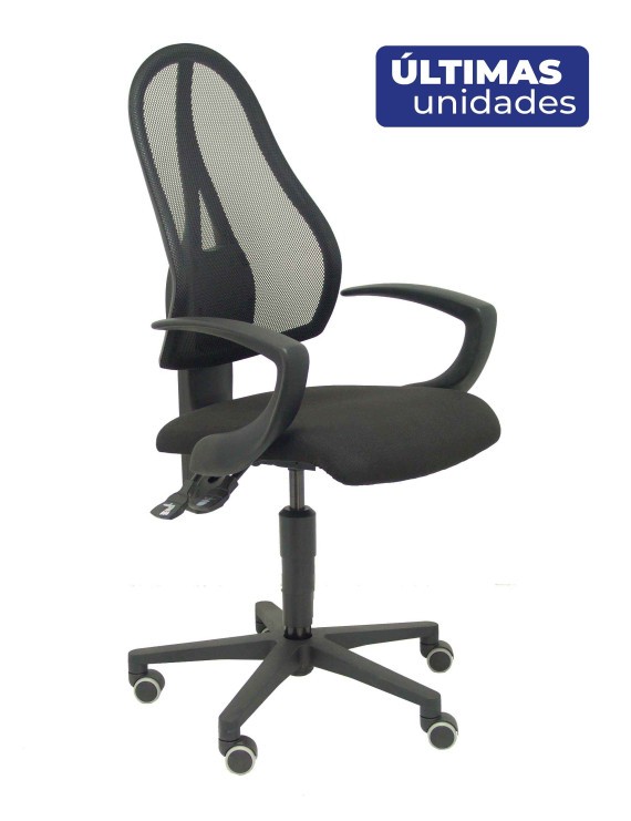 Silla Socuéllamos malla negra asiento tela negra brazos fijos