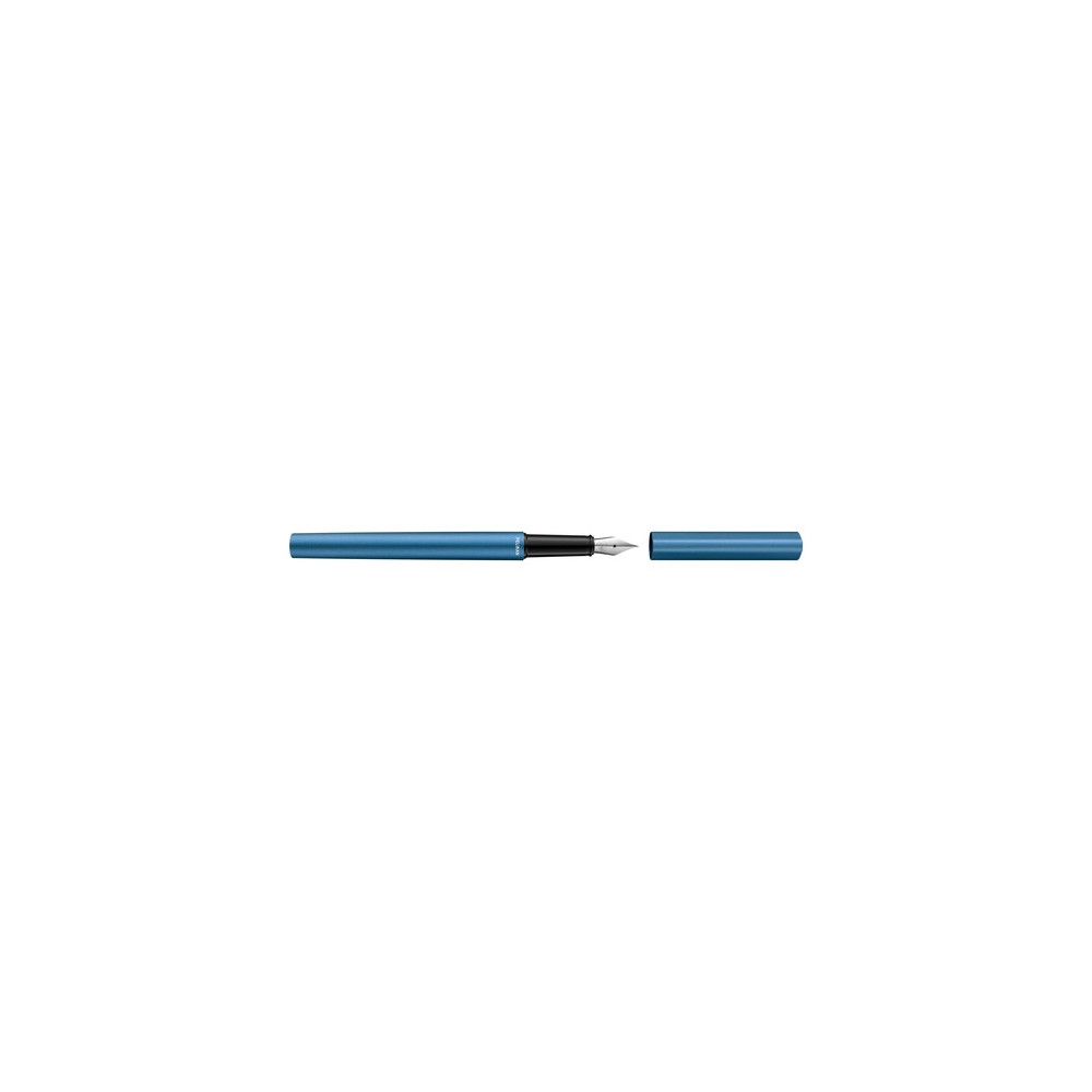 Pluma Pelikan